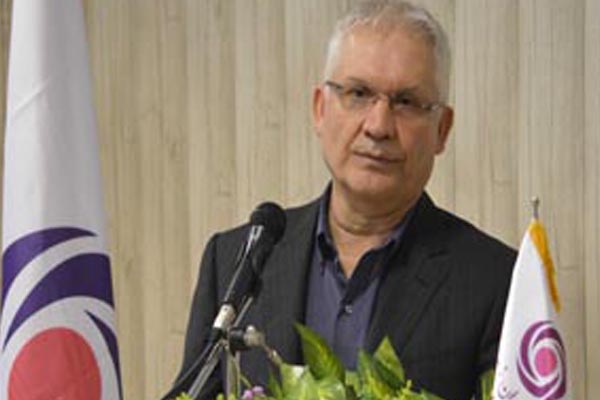 مدیرعامل بانک ایران زمین: سرمایه گذاری بانک ها راه تولید و اشتغال مدیرعامل بانک ایران زمین: سرمایه گذاری بانک ها راه تولید و اشتغال