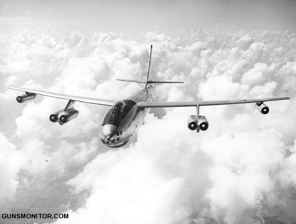 بمب افکنی که فقط دو نمونه از آن تولید شد!(+عکس)