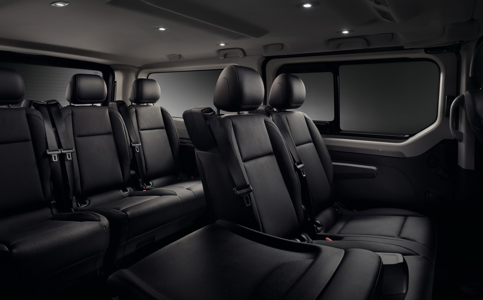 ترافیک اسپیس کلاس رنو را ببینید