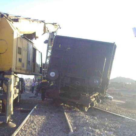 مسدود شدن راه آهن تهران -جنوب به علت خارج شدن قطار باری از خط