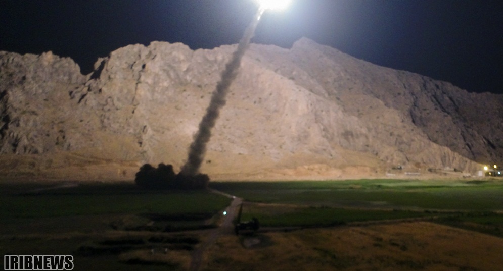 همین مان کم بود که سر داعش نیز با یکدیگر گلاویز شوید... دنیا را به ما نخندانید