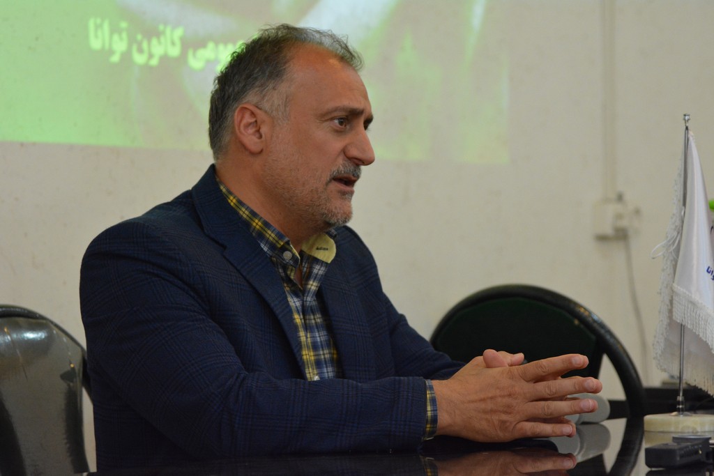 دید جامعه به معلولين بايد تغيير کند/ معلولان بدنبال اجرای طرح های اقتصادی درآمدزا دید جامعه به معلولين بايد تغيير کند/ معلولان بدنبال اجرای طرح های اقتصادی درآمدزا