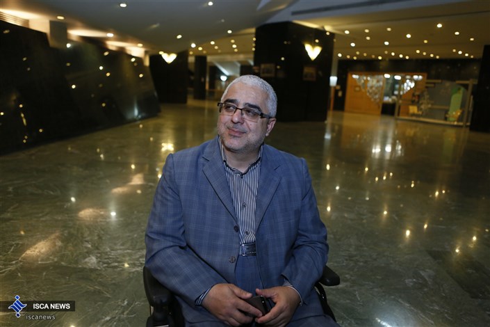 انتقاد نماینده رشت از سکوت روحانی در ماجرای سپنتا: به خاطر همین روزها به یک حقوق دادن رای دادیم / یعنی چه که شورای نگهبان هر زمان که دلش خواست قانون حذف کند / ای کاش شورای نگهبان از رهبر استمزاج می کردند