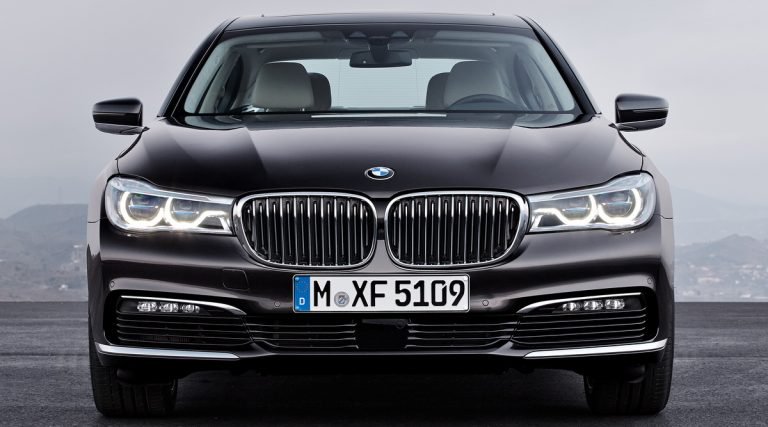 هفت نسل سری 7 ب&zwnj;ام&zwnj;و در یک نگاه