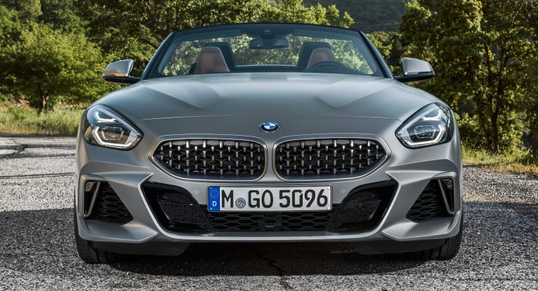 تفاوت سوپرای تویوتا و ب&zwnj;ام و z4