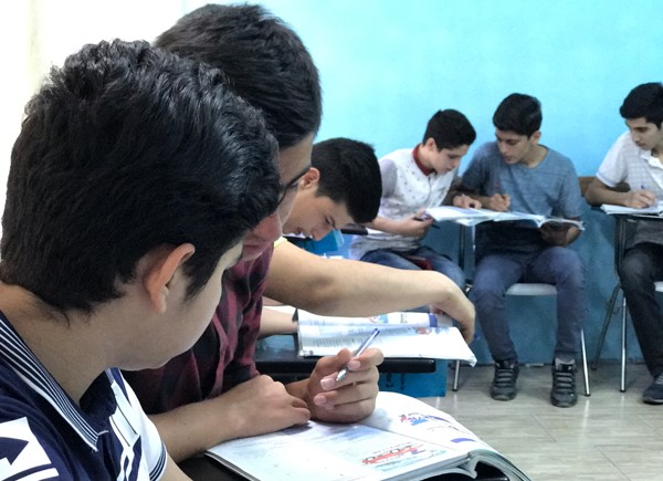 آیا تمرین و تکرار در کلاس های آموزش زبان انگلیسی مفید است؟