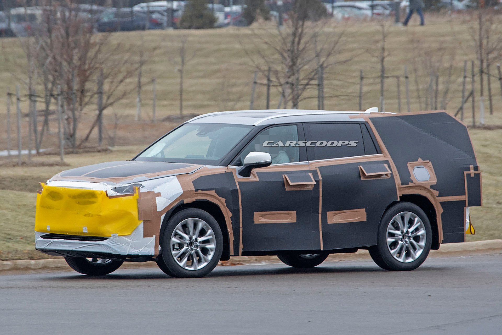 هایلندرهای 2020 تویوتا به رقابت با  فوردهای اکسپلورر می&zwnj;روند