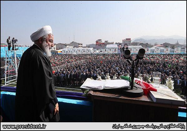 روحانی: در دوران جنگ اقتصادی و روانی به سر می&zwnj;بریم/ آمریکا می&zwnj;گوید به 40 سال پیش بازگردید