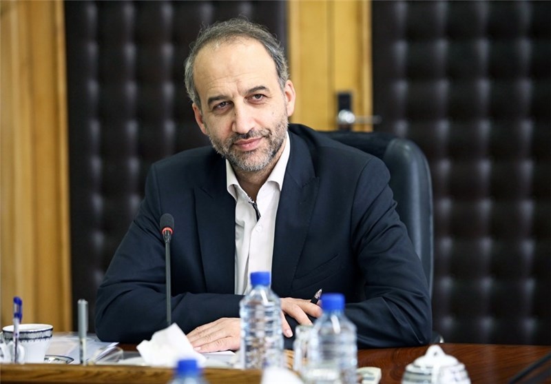 سرافراز: خروجی صداوسیما ناچیز و تقریبا غیرقابل دفاع است / فهرست ممنوع الورود ها و ممنوع الکارها در صداوسیما چند هزار نفر هستند