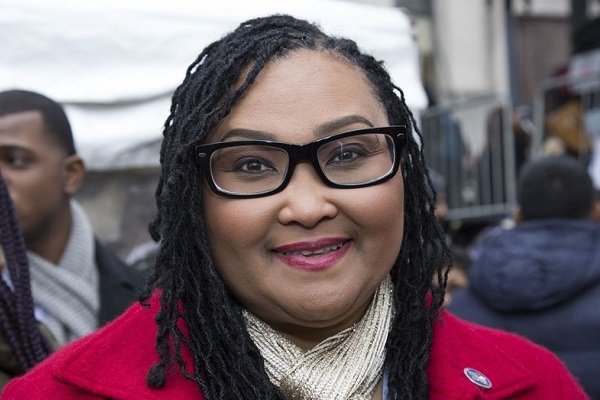 در تقابل با ترامپ هالیوود افطار داد/ سخنرانی دختر محمد علی کلی