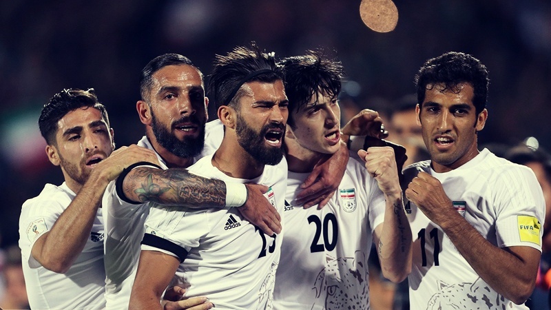 ارائه طرح نمایش بازی های فوتبال ایران در سینماها