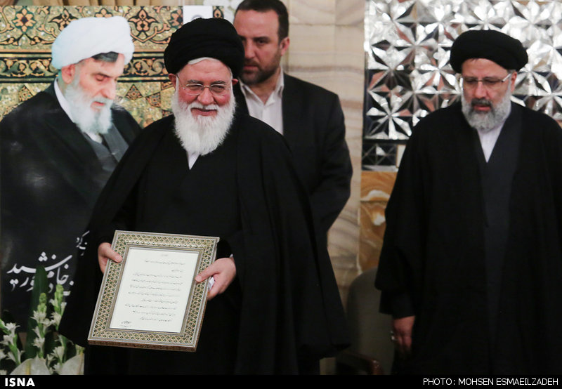 نقش شهر مشهد در این روزهای سیاست ایران! نقش شهر مشهد در این روزهای سیاست ایران!