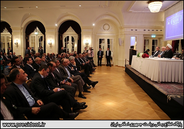 روحانی در سوییس: امکان ندارد نفت منطقه صادر شود و نفت ایران صادر نشود/ اگر می&zwnj;توانید امتحان کنید تا نتیجه&zwnj;اش را ببینید