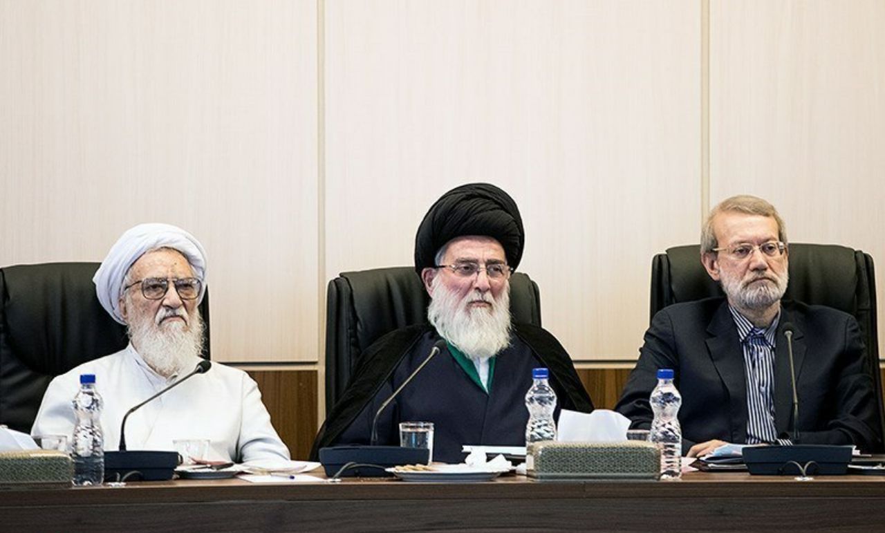 گره سپنتا این قدر کور است که مجمع تشخیص نمی&zwnj;تواند باز کند؟!