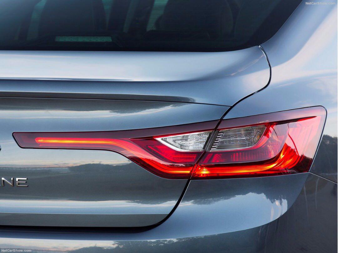 رنو مگان به عنوان سومین لژیونر رنو برای رقابت در ایران آماده می شود/ تست های مگان در فرانسه برای بازار ایران