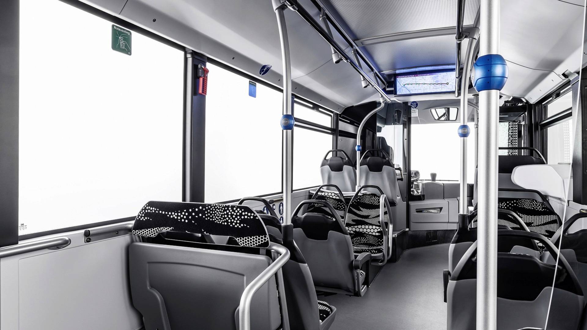 ئی&zwnj;سیتارو، اتوبوس الکتریکی بنز