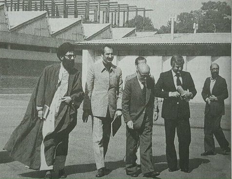 عباس امیر&zwnj;انتظام و 12 نام به بهانۀ مرگ او