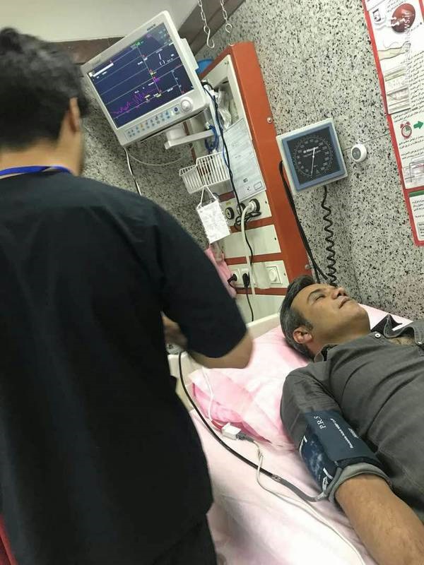 حمله قلبی شهرام شکوهی به&zwnj;خاطر هیجان بازی ایران (عکس)