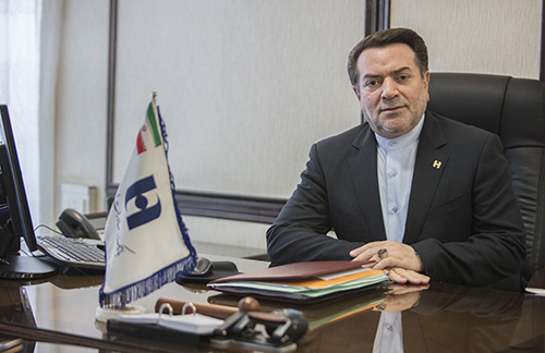 عضو هیأت&zwnj;مدیره بانک صادرات: وصول مطالبات بانک را از طریق تمامی ظرفیت&zwnj;ها دنبال می کنیم