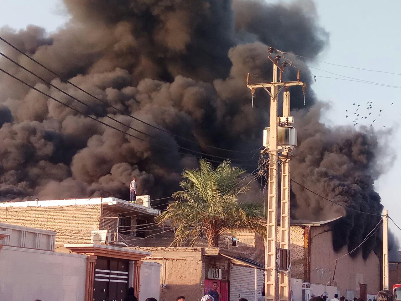 انفجار انبار روغن و گازوئیل در اهواز (+عکس و فیلم)