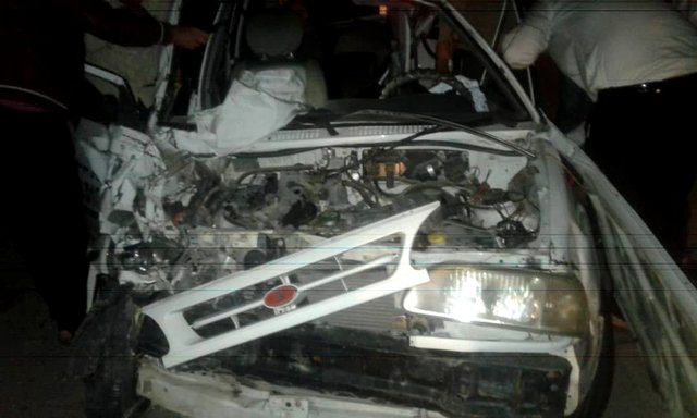 برخورد مرگبار تراکتور با پراید در دهدشت (+عکس)