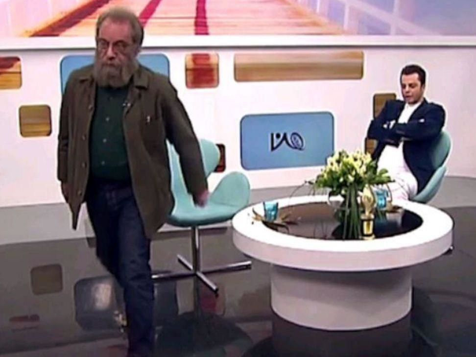 درباره فراستی  و 