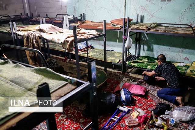 زندگی کارگر، دانشجو و معلمِ بازنشسته با معتاد و سارق زیر یک سقف/&laquo;فقر و بی&zwnj;پولی&raquo; نقطه اشتراک ساکنان خانه&zwnj;های مجردی