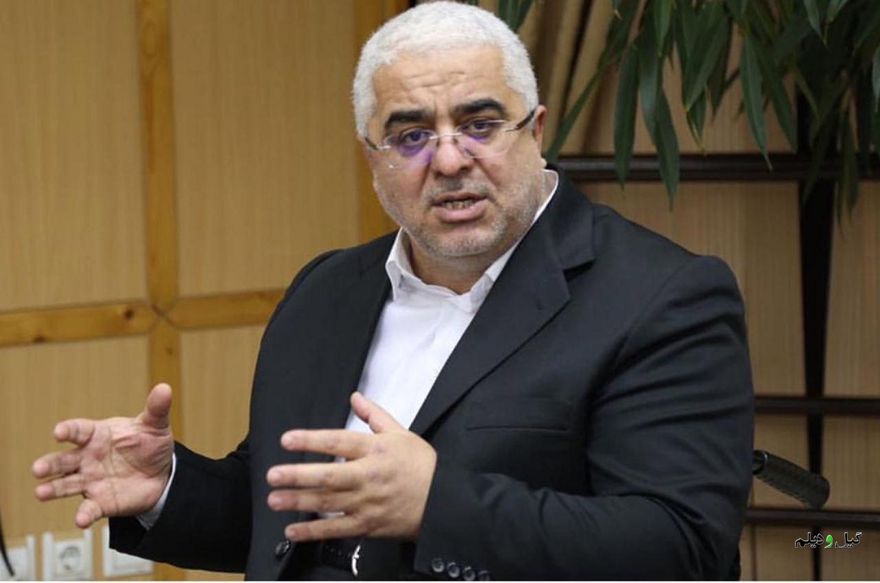 عضو کمیسیون برنامه و بودجه: بنزین تک&zwnj;نرخی در دستور کار مجلس/ با بنزین 1700 تومانی هم مردم راضی&zwnj;اند، هم دولت