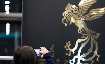 90 دقیقه گفت&zwnj;وگو/ تا به حال در جشنواره فجر فیلم دیده&zwnj;اید؟/ آخرین باری که در سینما فیلم دیدید کی بود و چه فیلمی؟