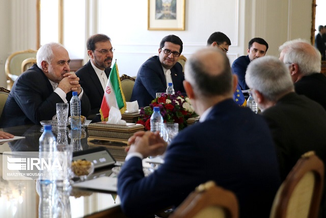 گفت و گوی ظریف و بورل درخصوص برجام