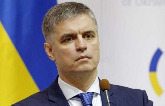 رئیس&zwnj;جمهور اوکراین: برای محل رمزگشایی جعبه&zwnj; سیاه، در حال تصمیم&zwnj;گیری با ایران هستیم