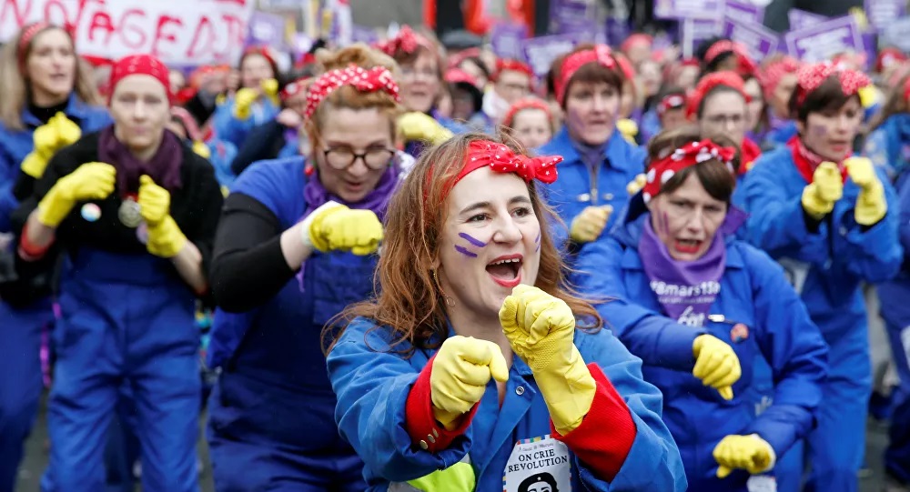 روز جهانی زن پاریس