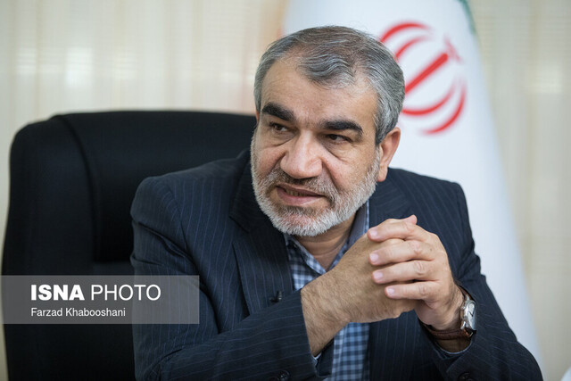 کدخدایی: نباید کم&zwnj;کاری&zwnj;ها را با حکم حکومتی جبران کنیم