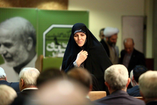 سروش محلاتی: دغدغه آئینه&zwnj;وند، دغدغه اتصال به ریشه و انطباق با زمان است