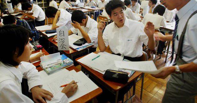 کشورهایی که تاریخ خود را بازنویسی کردند/ دست کاری یا ویرایش؟!