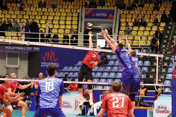 لیگ ملت&zwnj;های والیبال؛ کانادا مغلوب روسیه