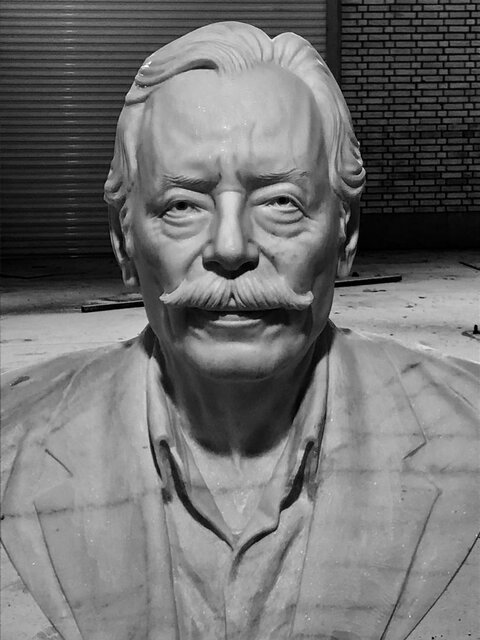 سردیس &laquo;جمشید مشایخی&raquo; پس از اصلاح (+عکس)