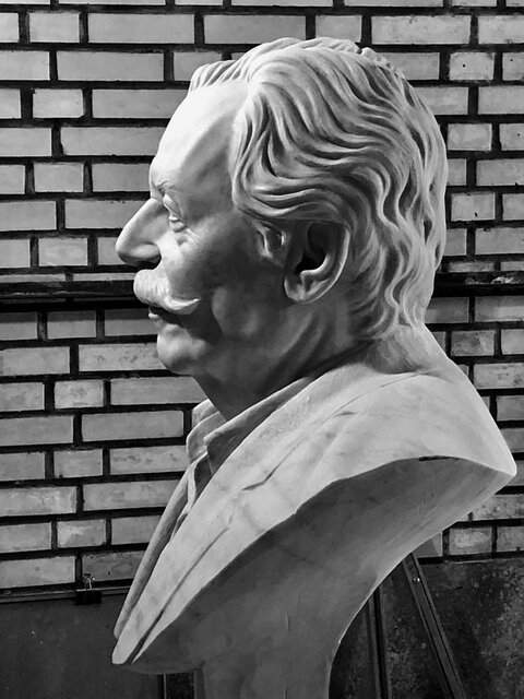 سردیس &laquo;جمشید مشایخی&raquo; پس از اصلاح (+عکس)