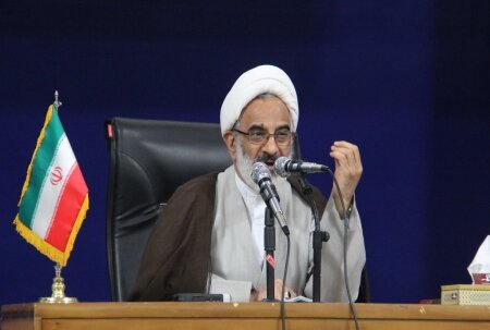 نماینده ولی فقیه در سپاه: جناح&zwnj;بندی سیاسی در سپاه حرام است