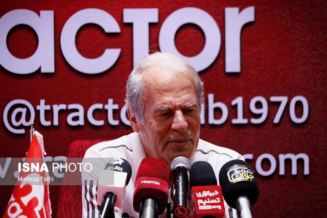 دنیزلی: در کورس قهرمانی خواهیم بود/ مشکل گلزنی را به زودی حل می&zwnj;کنیم