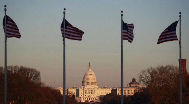 گزارش نیویورک تایمز از لغو ناگهانی ویزای دانشجویان ایرانی برای رفتن به آمریکا