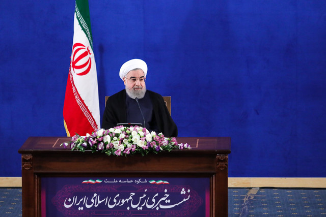 روحانی: شرایط آماده باشد حاضریم تبادل زندانیان ایران و آمریکا را پیگیری کنیم/ تلاش می&zwnj;کنیم روند ورود زنان به ورزشگاه&zwnj;ها ادامه داشته باشد/نمی خواهیم قیمت سوخت را بالا ببریم