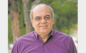 یادداشت عباس عبدی؛ بازی با نظرسنجی