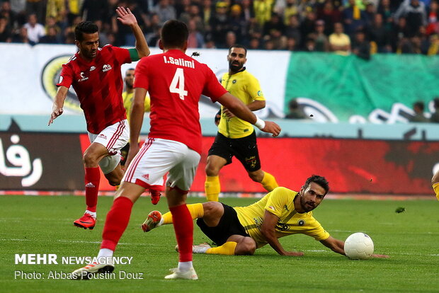 لغو چهار دیدار هفته یازدهم/ استقلال و پرسپولیس بازی می&zwnj;کنند