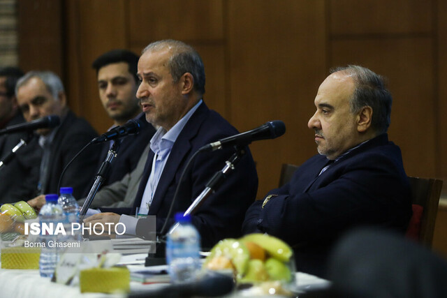 احضار وزیر ورزش به مجلس به خاطر قرارداد ویلموتس