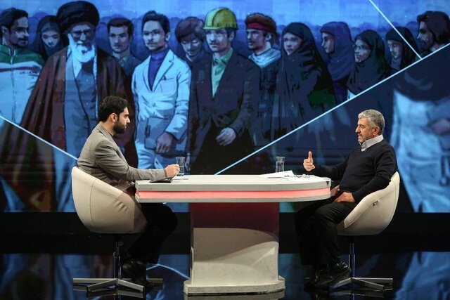 سردارجعفری: تنها راه خروج مردم از بن&zwnj;بست تغییر انتخاب&zwnj;هایشان است