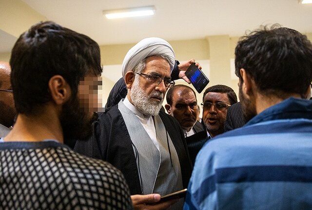 دادستان کل کشور: همه دستگیرشدگان حوادث سهمیه بندی بنزین از وضعیت زندان و نگهداری&zwnj;شان راضی&zwnj;اند