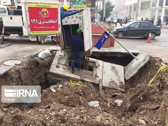 فرونشست در خیابان سلمان فارسی اهواز