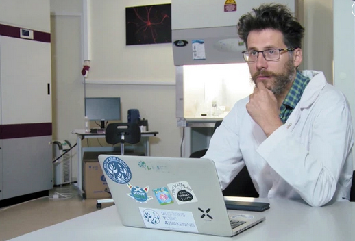 قتل یک دانشمند روسی که روی واکسن کرونا تحقیق میکرد (+عکس) قتل یک دانشمند روسی که روی واکسن کرونا تحقیق میکرد (+عکس)