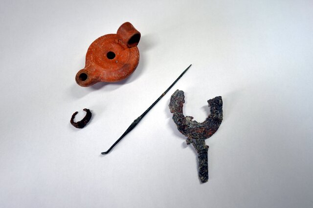 کشف آثار ۱۸۰۰ساله در قبری در ترکیه کشف آثار ۱۸۰۰ساله